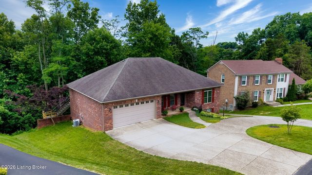 4418 Deepwood Dr, Louisville, KY 40241