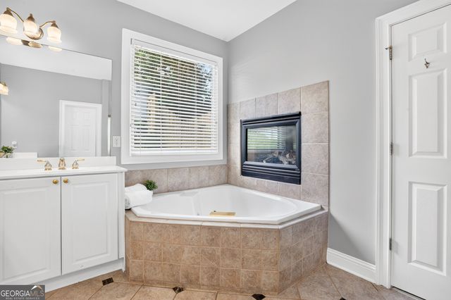 4443 Oakdale Vinings Landing SE, Smyrna, GA 30080