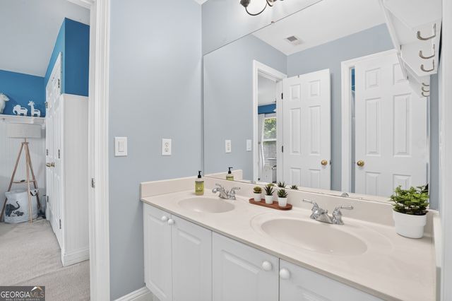 4443 Oakdale Vinings Landing SE, Smyrna, GA 30080