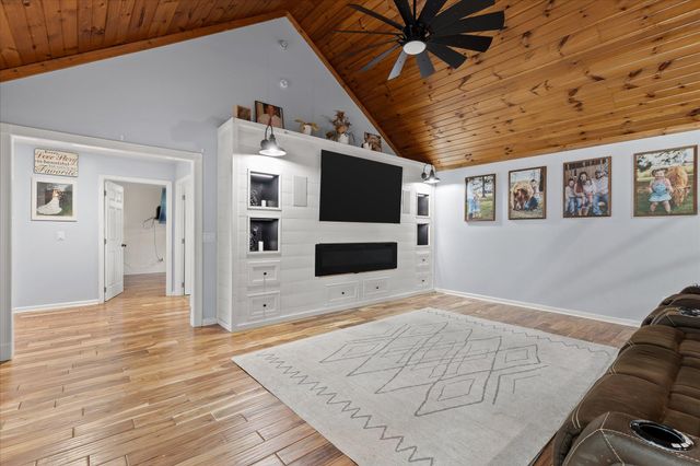 19 Dimple Lane, Ringgold, GA 30736