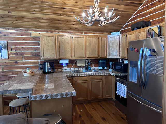 422 Kirk Lane, Tollesboro, KY 41189