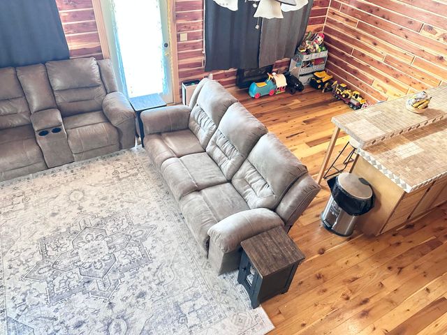 422 Kirk Lane, Tollesboro, KY 41189