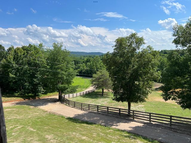 422 Kirk Lane, Tollesboro, KY 41189