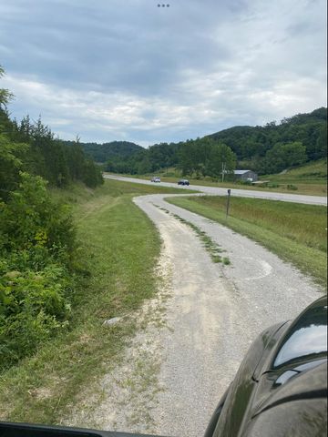 422 Kirk Lane, Tollesboro, KY 41189