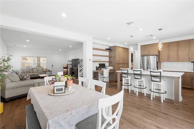 31960 Chagall Way, Yucaipa, CA 92399
