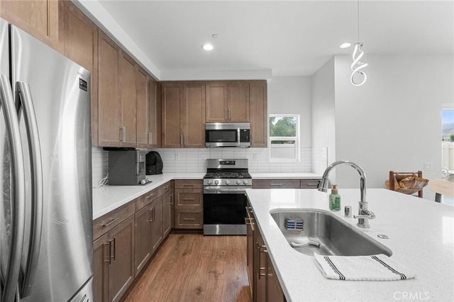 31960 Chagall Way, Yucaipa, CA 92399