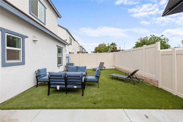 31960 Chagall Way, Yucaipa, CA 92399