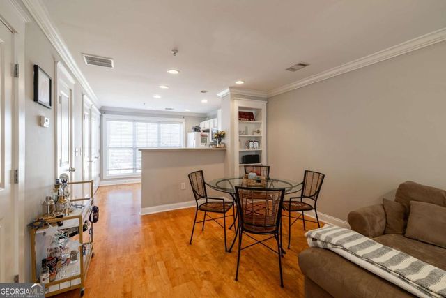 1035 Barnett Shoals Road 827, Athens, GA 30605