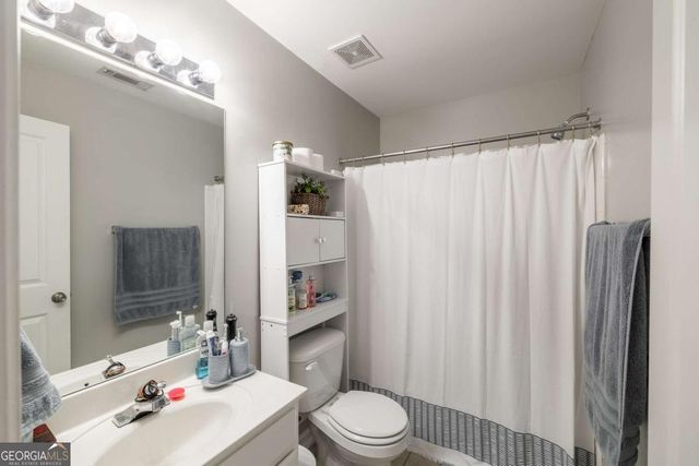 1035 Barnett Shoals Road 827, Athens, GA 30605