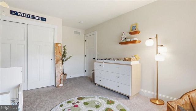 14 AVALON CIR, Barto, PA 19504