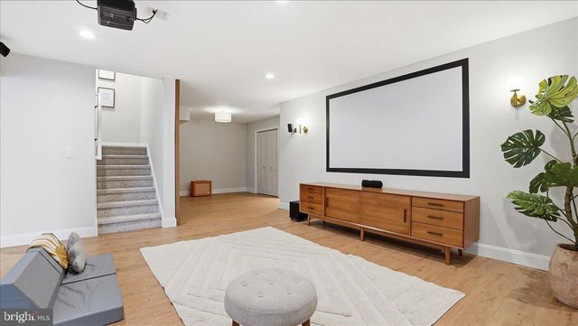 14 AVALON CIR, Barto, PA 19504