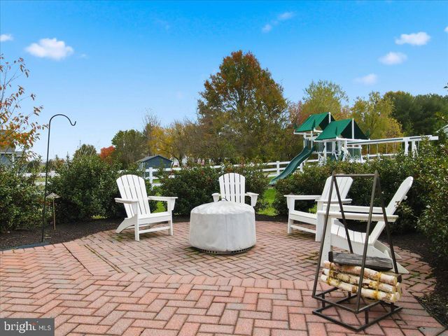 14 AVALON CIR, Barto, PA 19504