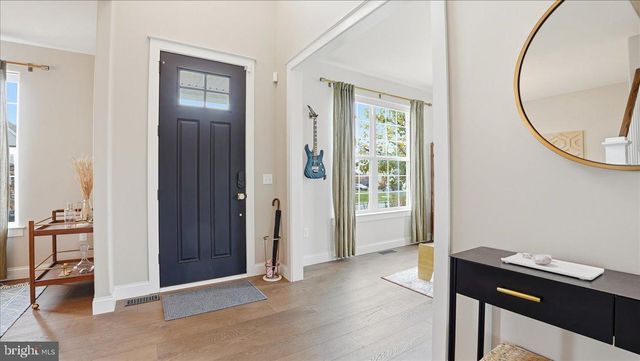 14 AVALON CIR, Barto, PA 19504