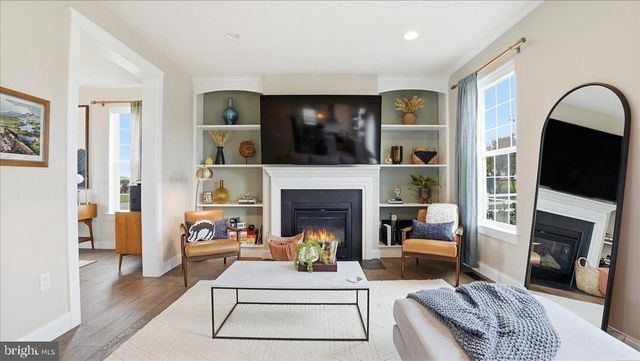 14 AVALON CIR, Barto, PA 19504