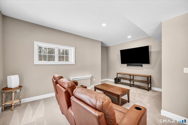 55-R North Road, Cromwell, CT 06416