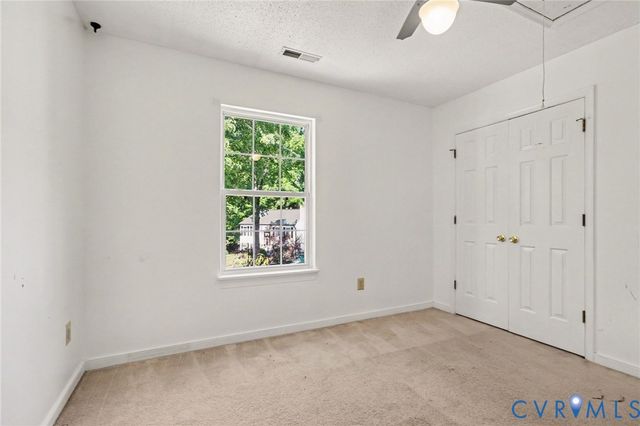 931 Hunters Run Dr, Henrico, VA 23223