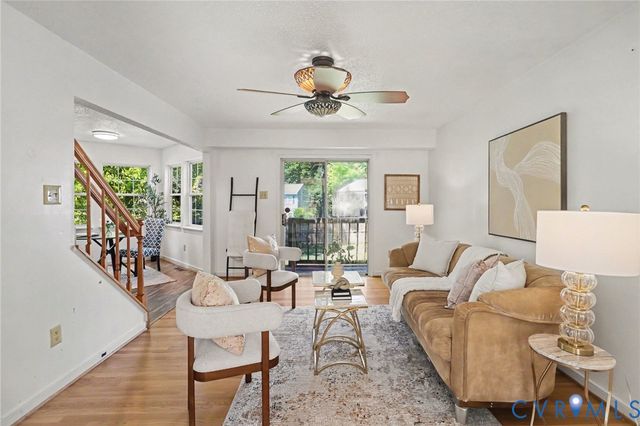 931 Hunters Run Dr, Henrico, VA 23223