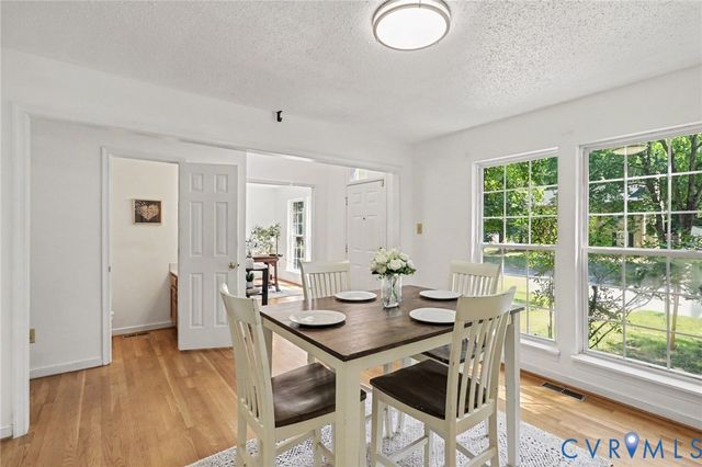 931 Hunters Run Dr, Henrico, VA 23223