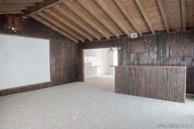 10609 Jimenez, Sylmar, CA 91342