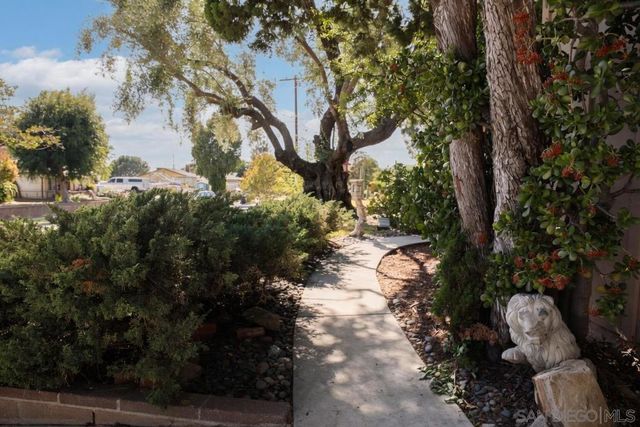 10609 Jimenez, Sylmar, CA 91342