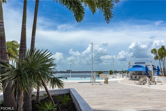 2743 1st ST 804, Fort Myers, FL 33916