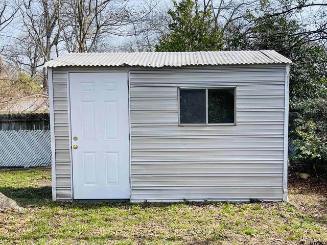 3210 S Donnybrook Avenue, Tyler, TX 75701