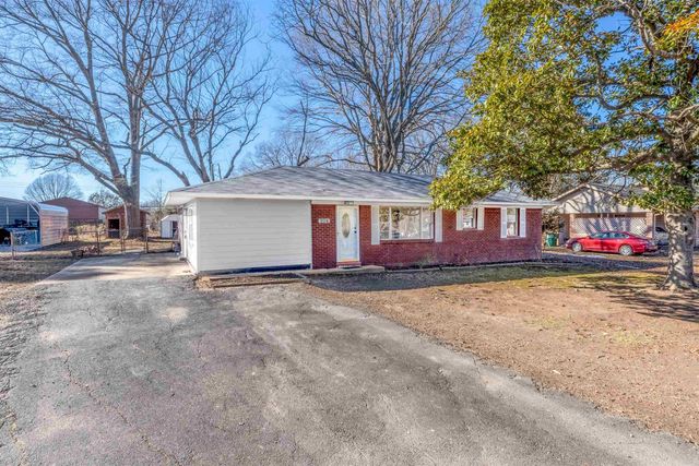 204 S Holly Street, Beebe, AR 72012