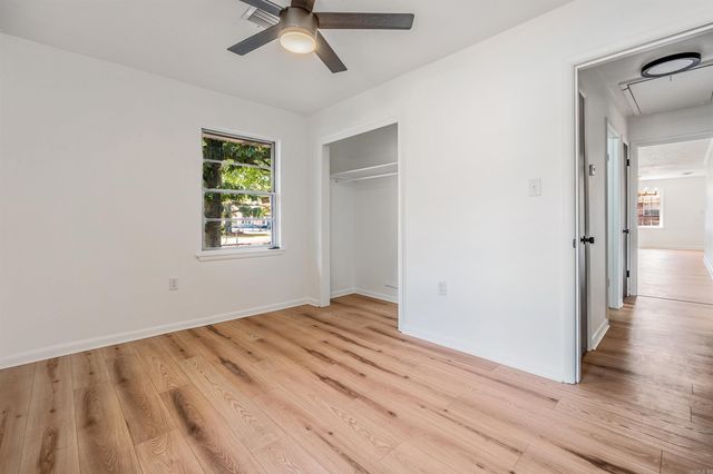 204 S Holly Street, Beebe, AR 72012