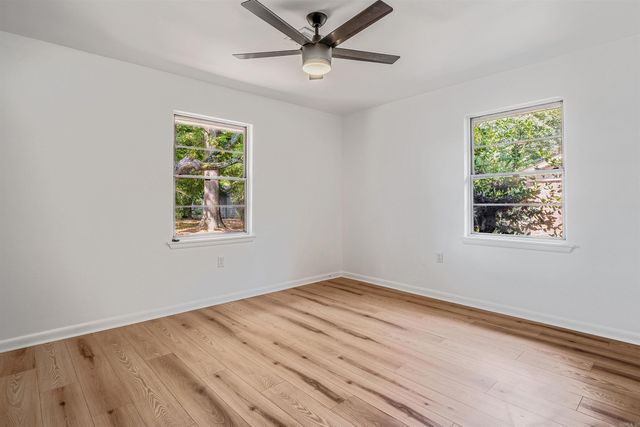 204 S Holly Street, Beebe, AR 72012