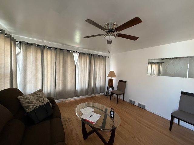 1362 Mackinaw Avenue, Calumet City, IL 60409