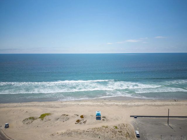 54 Half Moon Bend, Coronado, CA 92118