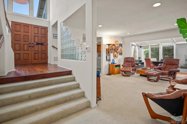 54 Half Moon Bend, Coronado, CA 92118