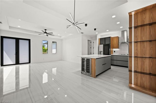 2519 18Th PL, Cape Coral, FL 33993