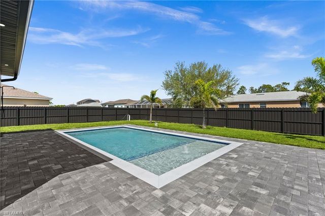 2519 18Th PL, Cape Coral, FL 33993