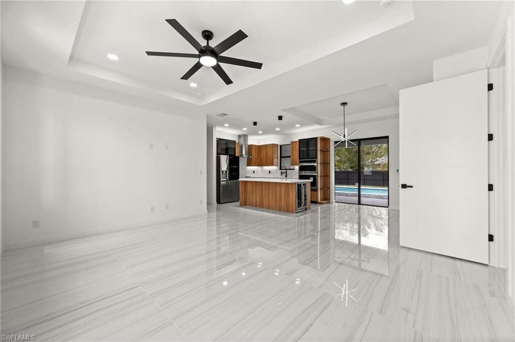 Image 7 of property listing at 2519 18Th PL, Cape Coral, FL 33993