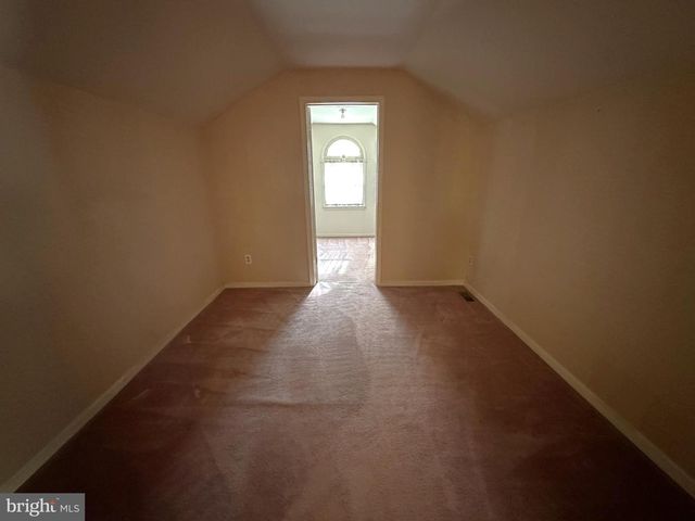 2801 DENBEIGH DR, Hatfield, PA 19440