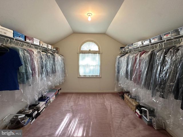 2801 DENBEIGH DR, Hatfield, PA 19440