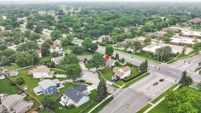 114 Wren Court, Glendale Heights, IL 60139