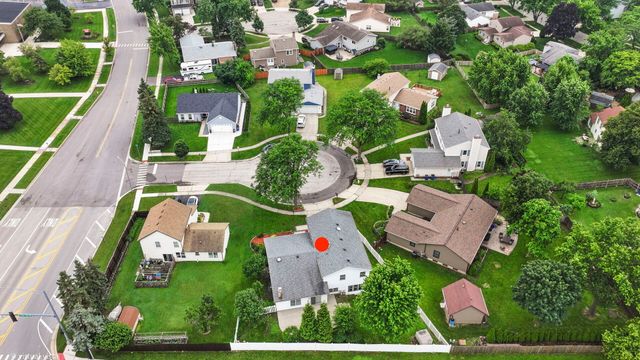 114 Wren Court, Glendale Heights, IL 60139