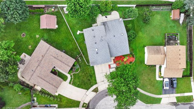 114 Wren Court, Glendale Heights, IL 60139
