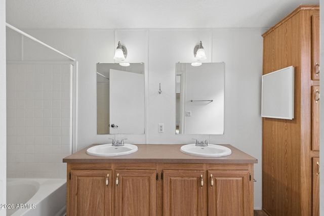 2000 S APACHE Road 280, Buckeye, AZ 85326