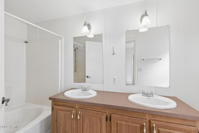 2000 S APACHE Road 280, Buckeye, AZ 85326