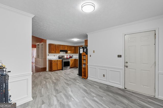 220 Daileys Plantation Drive, Mcdonough, GA 30253
