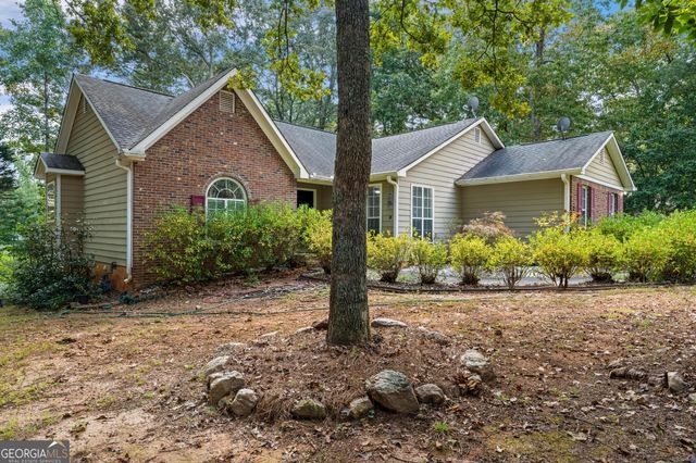 220 Daileys Plantation Drive, Mcdonough, GA 30253