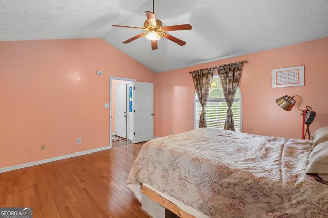 220 Daileys Plantation Drive, Mcdonough, GA 30253