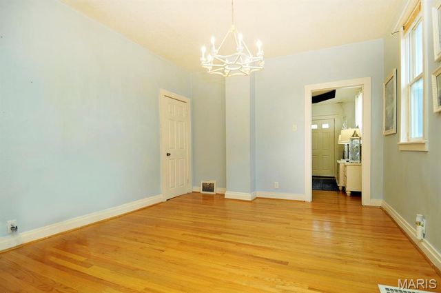 4164 Taft Avenue, St Louis, MO 63116