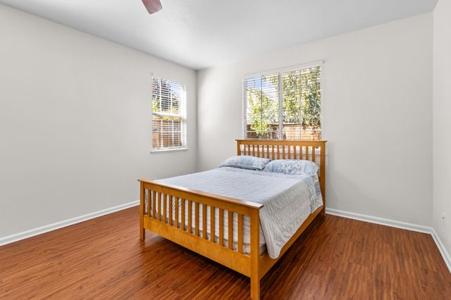 307 Noble Dr, Merced, CA 95348