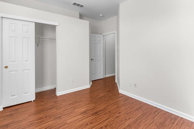 307 Noble Dr, Merced, CA 95348