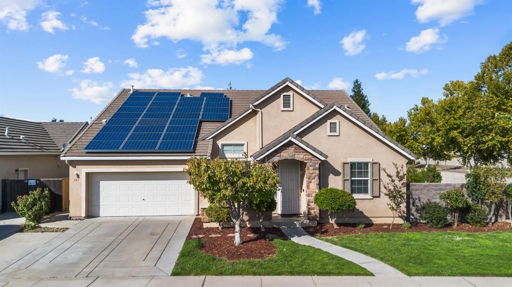 307 Noble Dr, Merced, CA 95348