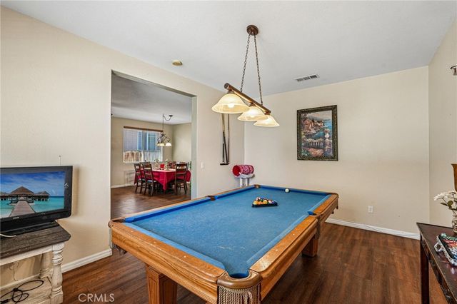 13572 Kitty Hawk, Victorville, CA 92392